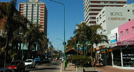 4 days, 3 nights in Double room for low season with car rental and city tour included