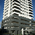 Jardines del Country: Muy buen departamento de 3 dormitorios en piso alto, torre con servicios en Avenida Roosevelt.