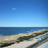 Le Parc I: apartamento de dos suites más dependencia en primera línea frente al mar.