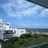 Edificio Tauro: apartamento de dos dormitorios y dos baos frente al mar en Pinares
