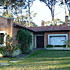 Classic lines chalet , 3 blocks from the sea in Montoya.