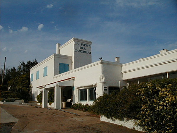 solteros de punta del este uruguay calle 20