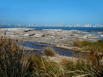Vista de la pennsula desde la Isla de Gorriti - Punta del Este