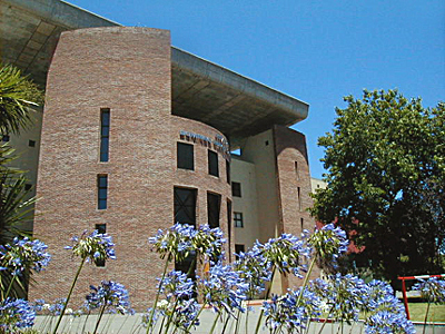 Entrada principal del Campus Municipal - Maldonado