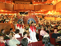 Folclore de Bolivia en la Catedral