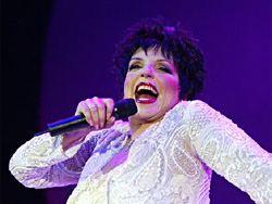 Liza Minnelli canta en Punta del Este