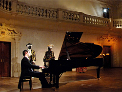 El pianista Alberto Nose en Punta del Este