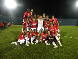 Internacional campe�n de Punta Cup 2010