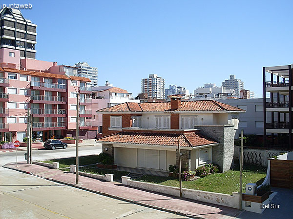 View from the terrace balcony east on the environment of the central area of the peninsula.