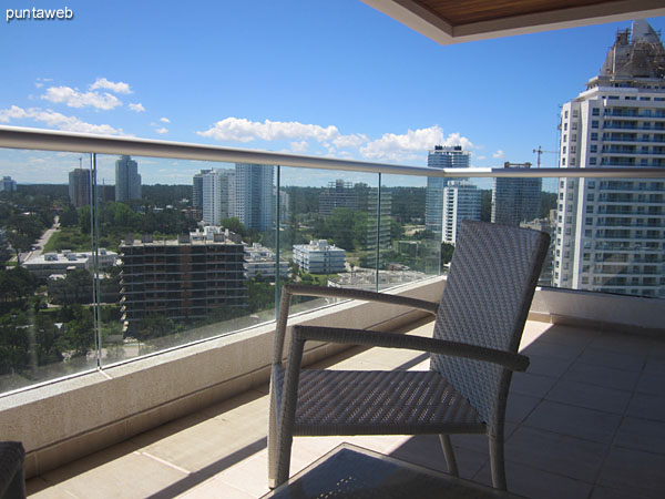 View from second bedroom to the height of the bed to the balcony on the north suburbs.