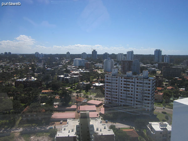 Vista hacia el noroeste desde la barbacoa propia.