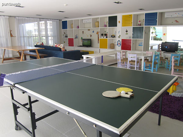 Futbolito en el saln de juegos.