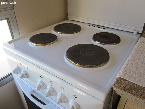 View of the kitchen counter from the end to access.