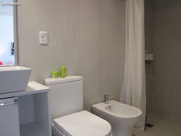 Detail of taps and sanitary ware bathroom en suite to the master bedroom.