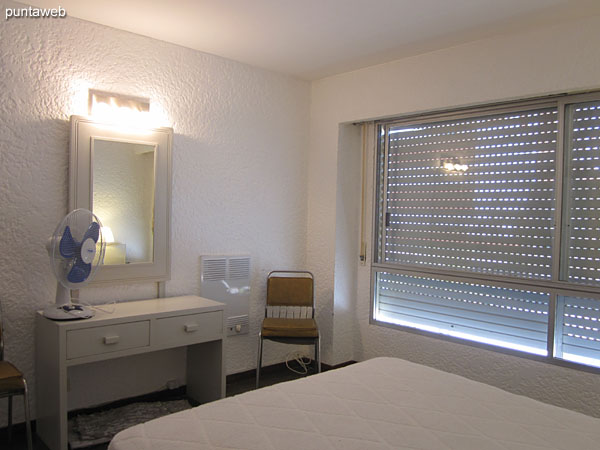 master suite. Leading on 24th Street.<br><br>Equipped with double bed.<br><br>Equipped with electric heating panels.