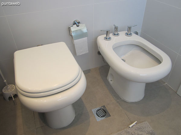 Bath suite. Shower, glass screen and whirlpool.