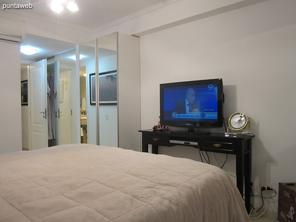 The suite features a flat–screen TV with cable.