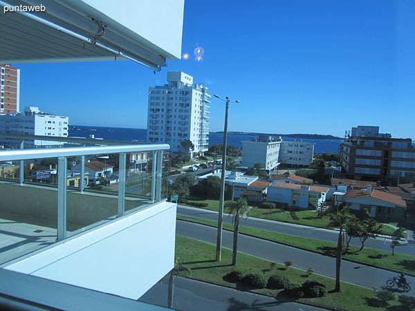 Vista hacia la playa Mansa desde la suite.