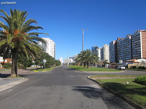 Fachada del edificio orientada al oeste.