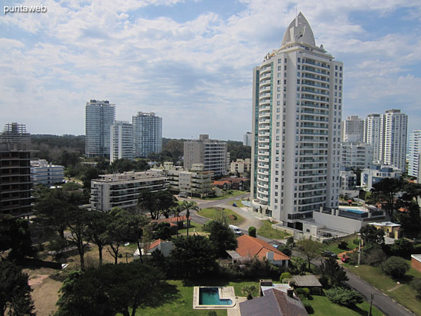 View to the environment from the access to the building.