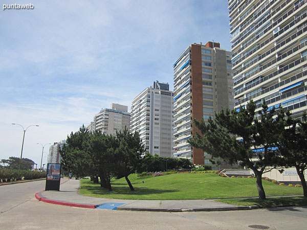 Rambla Claudio Williman to the peninsula in front of the building.