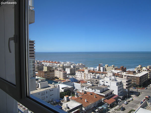Vista hacia la costa atlntica desde la ventana de la suite.