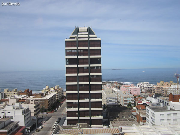 Vista hacia la costa atlntica desde la ventana de la suite.