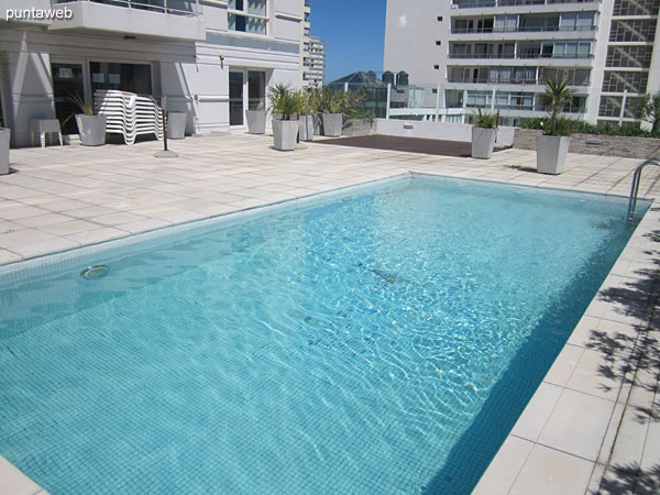 View to the bay of Punta del Este from the terrace of the outdoor pool.