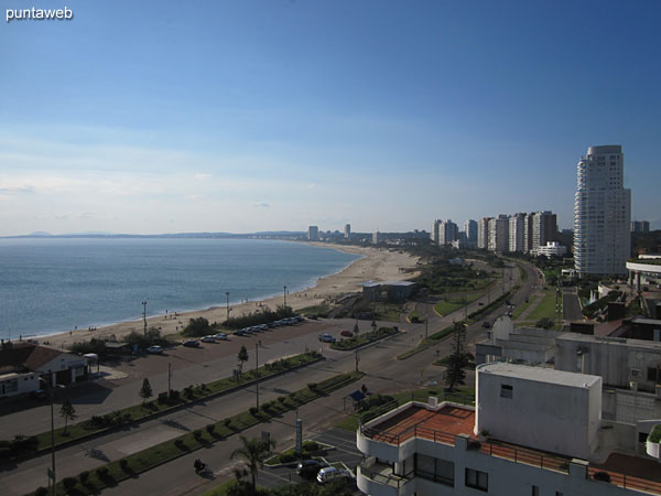 View towards the bay of Punta del Este along the Mansa beach from the window of the third bedroom.