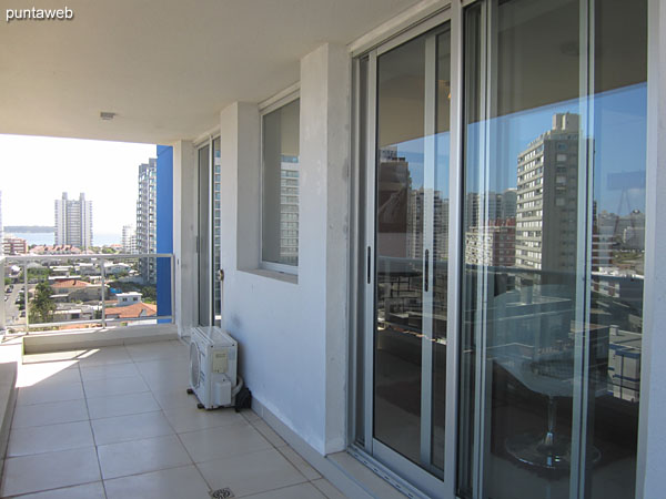 Balcony covered terrace. Accessible from living room and suite.<br><br>It has folding chairs.