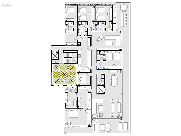 Unidad B 32–52<br><br>Superficie cubierta 322 m<br>Superficie descubierta  <br>Superficie semi cubierta 118 m<br>Cocheras/Bauleras/Bicicletas 35 m<br><br>Total unidad 475 m