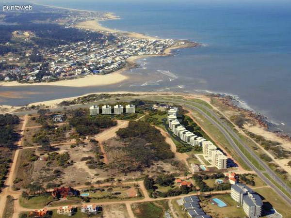 Imgenes del arco de Tiburn Terrazas hacia el mar, frente y contrafrente.