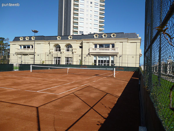 Cancha de tenis.