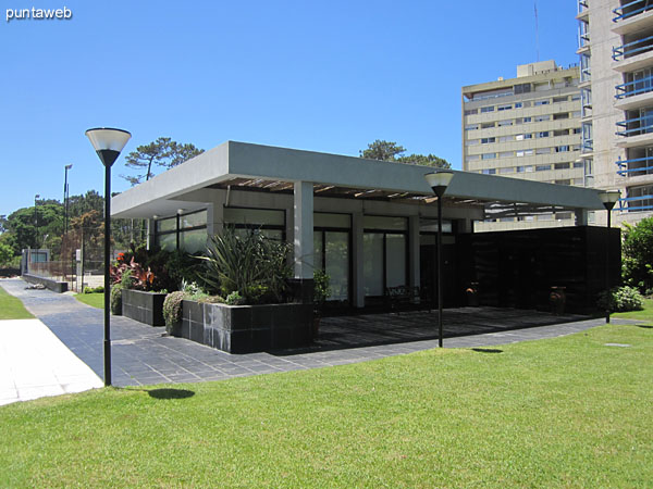 Outdoor pool for children. Located in the back garden of the property.