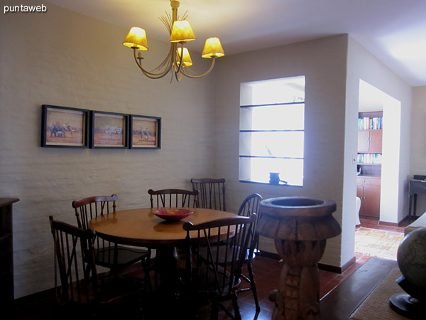 Area dining room from the living room.