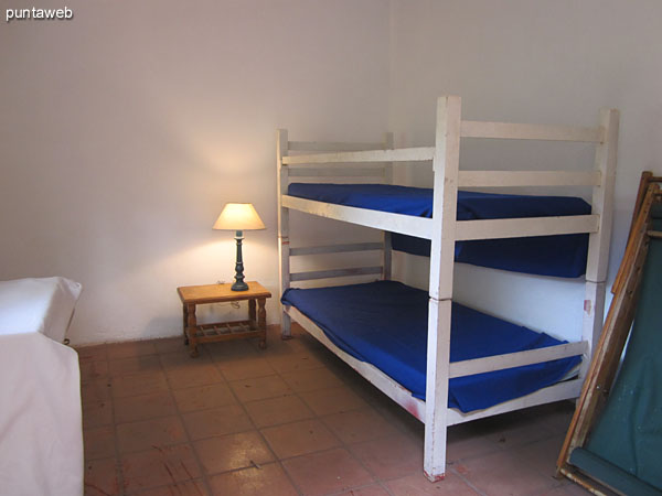 Jard�n trasero. Muy soleado y privado.