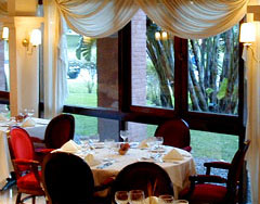 Caracter�sticas y competitividad en la hoteler�a uruguaya